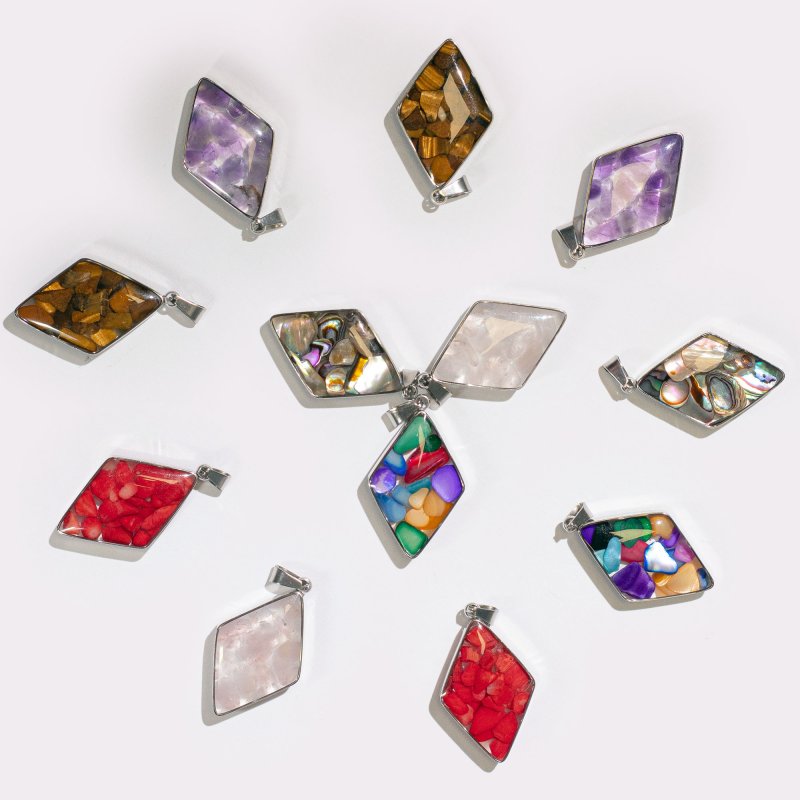 (image for) Steel Cased Pendant Diamonds - 12 Assorted Gemstone Chips & Shells