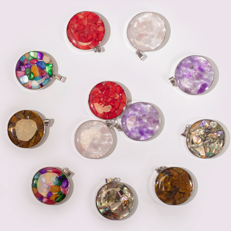 (image for) Steel Cased Pendant Round - 12 Assorted Gemstone Chips & Shells